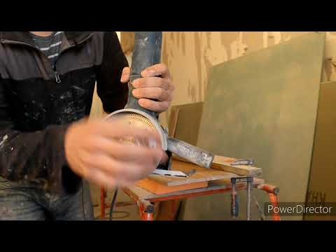 Видео: Как можно резать плитку  без пыли, ровно и чисто, мой способ.