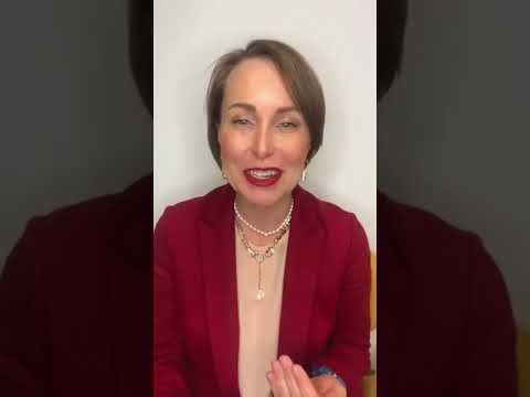 Видео: Как Одежда, Которую Мы Носим Влияет На Наше Настроение и Состояние? КАК СОЗДАТЬ ГАРДЕРОБ МЕЧТЫ?