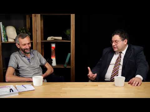 Видео: Алексей Савватеев и Максим Пратусевич - два пути к математическому просвещению