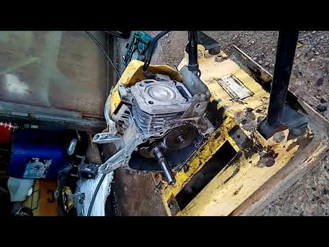 Видео: Ремонт виброплиты Champion PC9045F