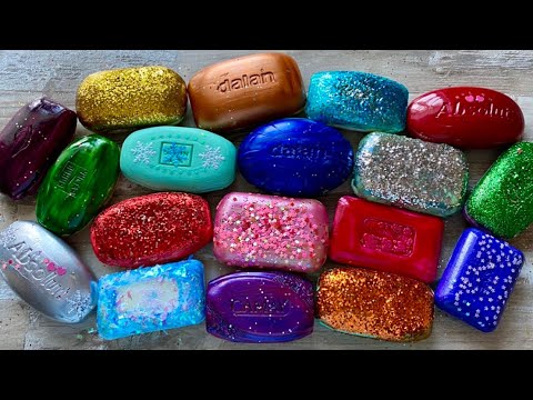 Видео: ASMR SOAP| Cutting colored soaр | Soap Carving| Резка крашенного мыла