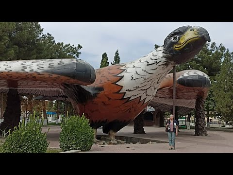 Видео: Часть 2. АНДИЖАН. Город Детства. Парк Алишера Навои. Вечерний Андижан. 14.10.2022 г.