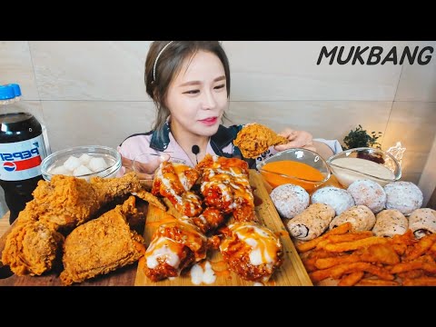 Видео: Субтитры) Spicy fried chicken. Seasoned spicy chicken. Honey cheese ball. REAL SOUND. ASMR. MUKBANG