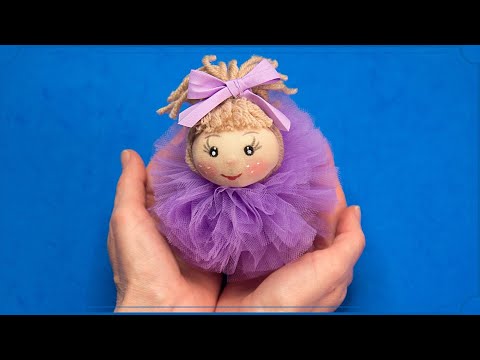 Видео: Кукла из фатина проще простого - тебе понравится это креативная идея!