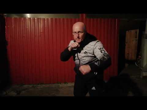 Видео: Блоки, удары, уходы, отскок, подскоки, отходы, выпады. В уличной драке. 