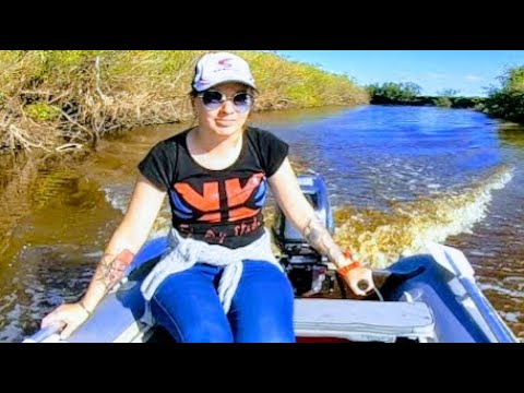 Видео: Рыбалка с Наташей на сазанов Кастинговая сеть американского типа ловит здоровых сазанов Рыбалка 2022