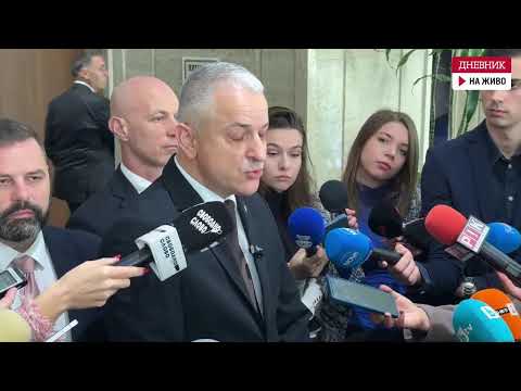 Видео: Партия "Възраждане" иска глоби за "чужди неправителствени организации", работещи с български училища