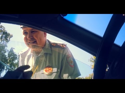 Видео: Как поставить наглого гаишника на место