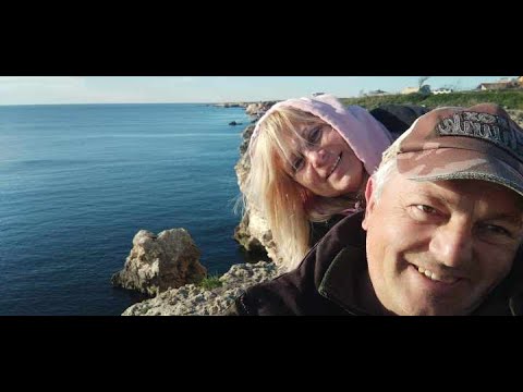 Видео: ПЪТЕШЕСТВИЕ С КЕМПЕР  / Северното ни черноморие / БАБА  ДЯДО  КУЧЕ  без  ВНУЧЕ еп. 1 /  LINE D5