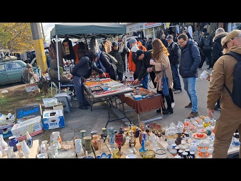 Видео: Киевская барахолка,серебро,драгоценные камни и хорошее настроение.
