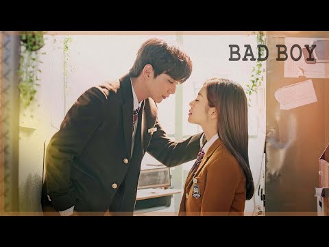 Видео: УЧИТЕЛЬНИЦА ВЛЮБИЛАСЬ В УЧЕНИКА || Возвращение Бок Су || Некочан