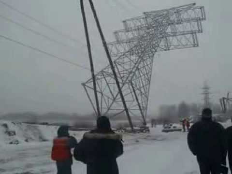 Видео: Установка опоры ЛЭП У220-4ц на Шатурской ГРЭС