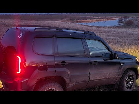 Видео: НИВА TRAVEL 24 | ЗАМЕНА ЖИДКОСТНОГО НАСОСА (ПОМПЫ) | ПАТРУБКИ СО |  МАЛЫЙ ШКИВ