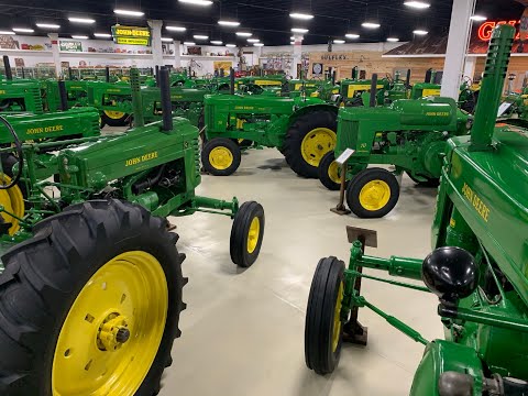 Видео: Это нужно увидеть! Музей грузовиков и тракторов Keystone — полный классических машин!