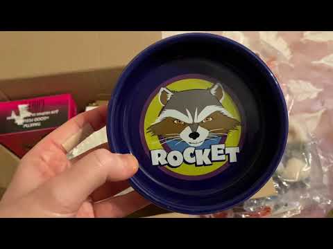 Видео: Распаковка посылки для животных из магазина OZON.