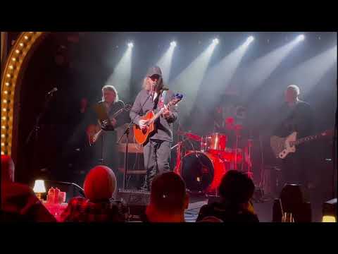 Видео: Метеорит…