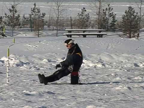Видео: По клевым местам. Ловля форели на «платнике»
