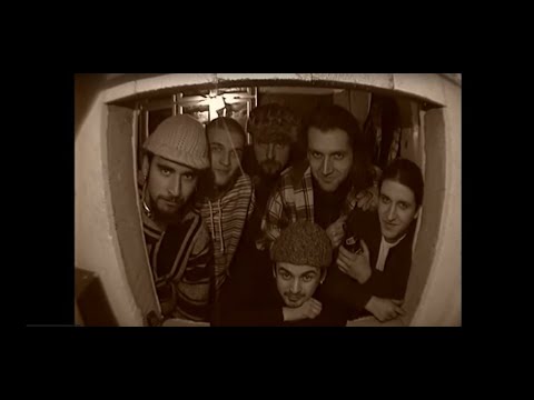 Видео: Група Кебапчета и рози в предаването Чай с Драгомир Драганов, БНТ 2001 г.