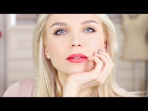 Видео: СОБИРАЙСЯ СО МНОЙ: уход, МАКИЯЖ пошагово + ОБЗОР косметических НОВИНОК