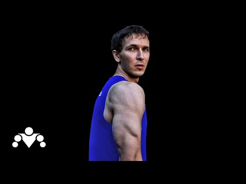 Видео: Как Накачать Трицепс Без Железа? | Антон Кучумов | Уличная тренировка