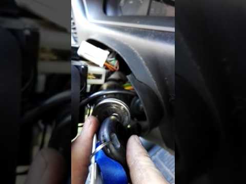 Видео: Замок зажигания рено сценик (снятие)