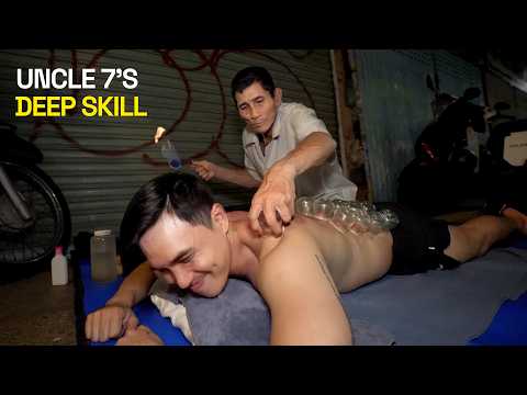 Видео: Легендарный уличный массаж и баночный массаж во Вьетнаме 🔥 Глубокие навыки Дяди 7