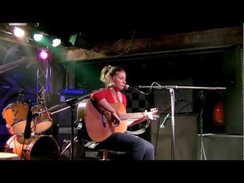 Видео: Юлия "Йолли" Сахно Anno Domini (Веня Дркин)