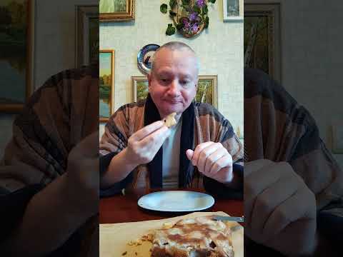 Видео: Приехал с дачи. Решил перекусить. Разговор про дачу.