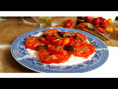 Видео: Салата с домати  / Tomato salad 