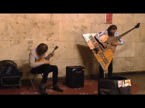 Видео: Синий Синий Иней.Детство,Детство Ты куда ушло-Дуэт музыкантов