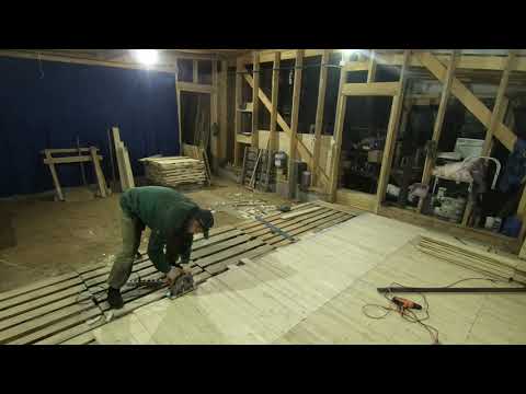 Видео: ПОЛ В ГАРАЖЕ ИЗ ПОДДОНОВ...ДЁШЕВО И СЕРДИТО...