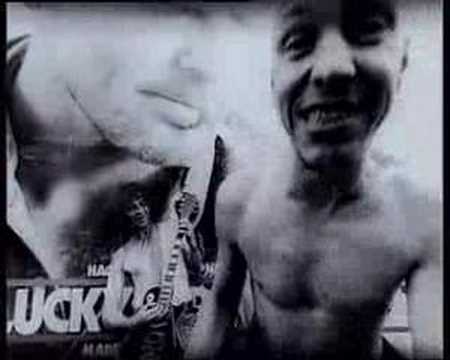 Видео: Ва-банкъ — «Кудрявая (Песня о встречном», музыка — Дмитрий Шостакович)