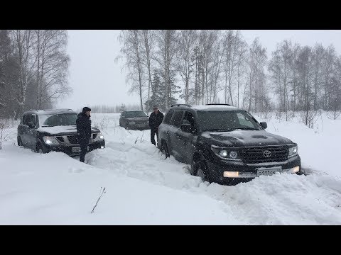 Видео: Битва легенд offroad. Nissan Patrol. Toyota LC 200. Range Rover Vogue. Mercedes Gelandewagen.