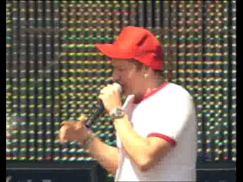 Видео: Кирпичи -  Про деньги (нашествие 2010)