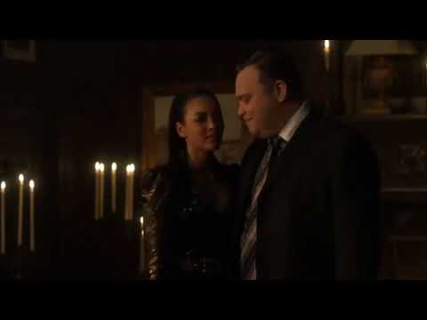 Видео: Готэм. Пингвин отомстил за мать