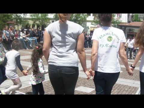 Видео: орк. Елит фолк празник гр.Елена 21.05.2017 част 3