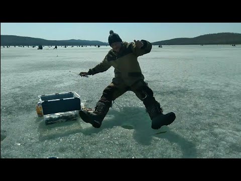 Видео: Рыбалка в Челябинской области. Озеро Аргази, чебак сходит с ума, закрытие сезона.Классный отдых