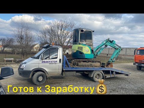 Видео: Мини экскаватор, Как заменить Манжету с цилиндра, как отреставрировать ролик ходовой