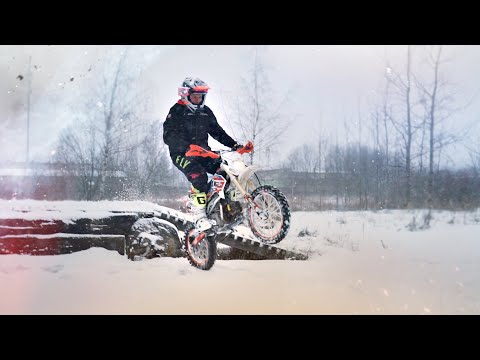Видео: Учимся управлять питбайком. От новичка до профи.
