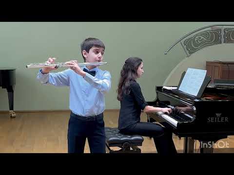 Видео: С.Златов «Дойна»