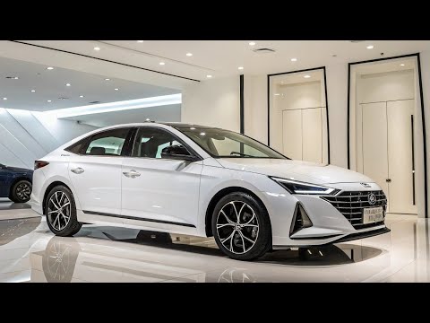 Видео: Обзор Hyundai Elantra 2026: стиль, технологии и комфорт