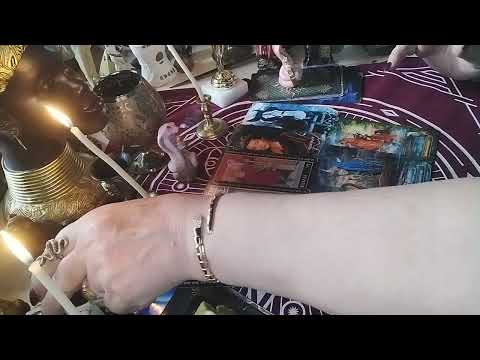 Видео: Есть ли на вас магия погостная ,кто делал и что получает ? Бумерангом нахлобучило !