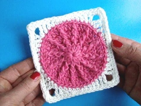 Видео: Вязание крючком Урок257 Квадратный мотив Crochet square