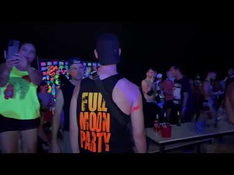 Видео: Таиланд | Панган | Пляж Хаад Рин | Фул Мун Пати 2022 | прогуливаясь по пляжу Full Moon 🌕 Party.