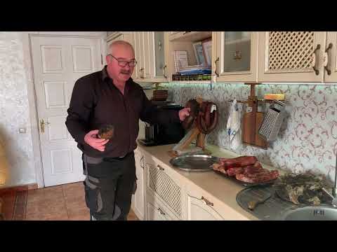 Видео: ЯК Я КОПТИВ МʼЯСО, РИБУ, КОВБАСИ ДО СВЯТ