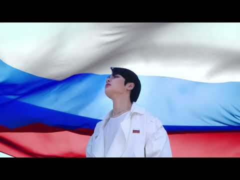 Видео: Чонин из Stray Kids стал русским и поет песню шамана