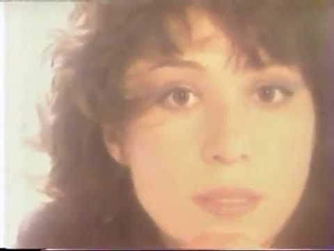 Видео: Поёт Елена Камбурова