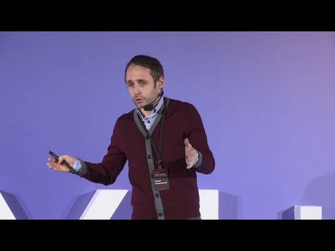 Видео: Сотрудник в эпоху digital-трансформации | Роман Тышковский | TEDxYakimanka