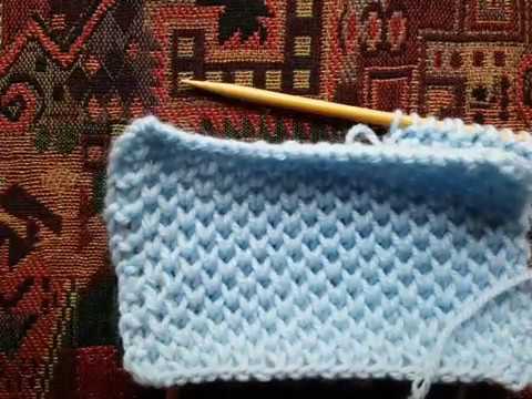 Видео: Как вязать бриошь в виде сот: урок от Knittycat's Knits