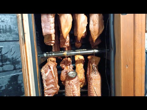 Видео: 17.03.2023. Копчу бекон, балик, підчеревину. Все від А до Я....